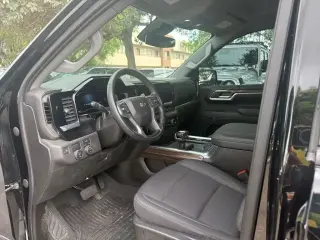 Chevrolet Silverado 1500 2023 4x2 RST 4dr Crew Cab 5.8 ft. SB