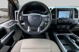 Ford F-250 Super Duty 2020 4x4 King Ranch 4dr Crew Cab 6.8 ft. SB Pickup
