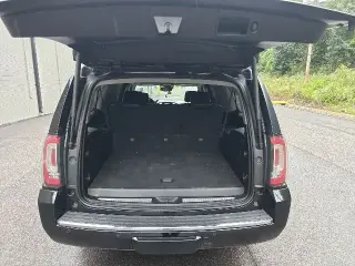 GMC Yukon XL 2019 4x4 Denali 4dr SUV