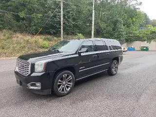 GMC Yukon XL 2019 4x4 Denali 4dr SUV