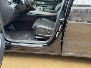 Genesis GV70 2023 AWD 2.5T Standard 4dr SUV