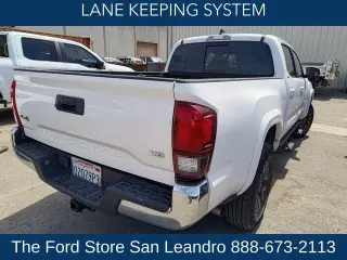 Toyota Tacoma 2022 4x4 TRD Off-Road 4dr Double Cab 6.1 ft LB