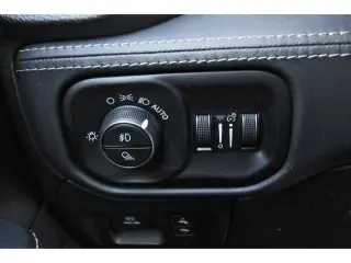 Ram 1500 2019 4x2 Limited 4dr Crew Cab 5.6 ft. SB Pickup
