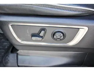 Ram 1500 2019 4x2 Limited 4dr Crew Cab 5.6 ft. SB Pickup