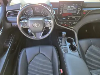 Toyota Camry 2022 SE 4dr Sedan
