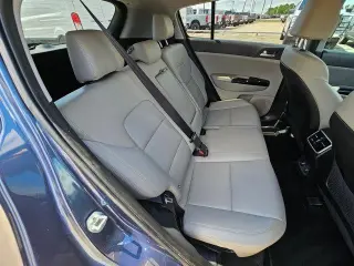 Kia Sportage 2021 EX 4dr SUV