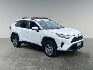 Toyota RAV4 2025 XLE 4dr SUV