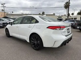 Toyota Corolla 2023 SE 4dr Sedan