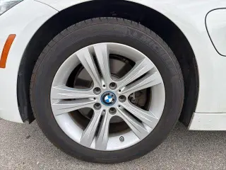 BMW 3 Series 2017 330e iPerformance 4dr Sedan