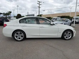 BMW 3 Series 2017 330e iPerformance 4dr Sedan