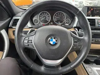 BMW 3 Series 2017 330e iPerformance 4dr Sedan