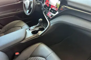Toyota Camry Hybrid 2024 SE 4dr Sedan