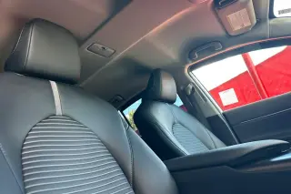 Toyota Camry Hybrid 2024 SE 4dr Sedan