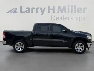 Ram 1500 2022 4x2 Big Horn 4dr Crew Cab 5.6 ft. SB Pickup