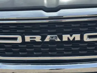 Ram 1500 2022 4x2 Big Horn 4dr Crew Cab 5.6 ft. SB Pickup