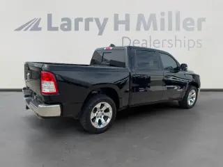 Ram 1500 2022 4x2 Big Horn 4dr Crew Cab 5.6 ft. SB Pickup
