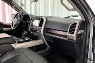 Ford F-150 2017 4x4 King Ranch 4dr SuperCrew 5.5 ft. SB
