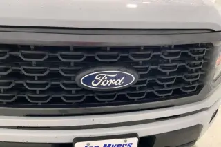 Ford F-150 2025 4x2 STX 4dr SuperCrew 5.5 ft. SB
