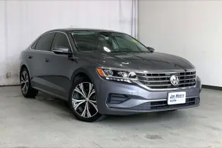 Volkswagen Passat 2022 SE 4dr Sedan