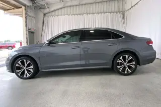Volkswagen Passat 2022 SE 4dr Sedan