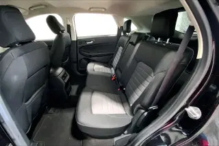 Ford Edge 2020 SE 4dr Crossover