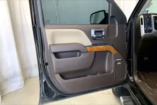 GMC Sierra 1500 2018 4x2 SLT 4dr Crew Cab 6.5 ft. SB