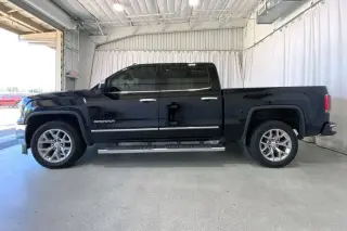 GMC Sierra 1500 2018 4x2 SLT 4dr Crew Cab 6.5 ft. SB