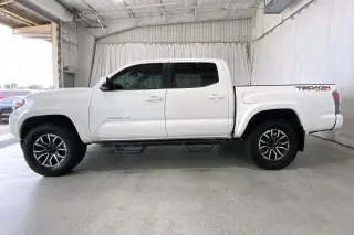 Toyota Tacoma 2023 4x4 TRD Pro 4dr Double Cab 5.0 ft SB 6M