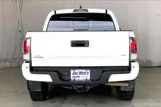 Toyota Tacoma 2023 4x4 TRD Pro 4dr Double Cab 5.0 ft SB 6M
