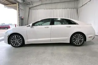 Lincoln MKZ 2017 Select 4dr Sedan