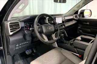 Toyota Tundra 2024 4x4 SR5 4dr CrewMax Cab Pickup SB