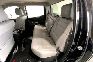 Toyota Tundra 2024 4x4 SR5 4dr CrewMax Cab Pickup SB