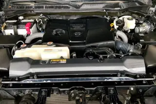 Toyota Tundra 2024 4x4 SR5 4dr CrewMax Cab Pickup SB