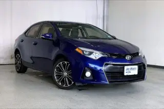 Toyota Corolla 2015 S 4dr Sedan