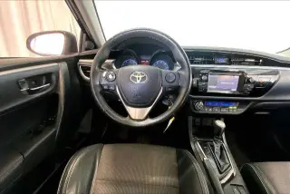 Toyota Corolla 2015 S 4dr Sedan