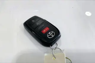 Toyota Corolla Hybrid 2024 SE 4dr Sedan