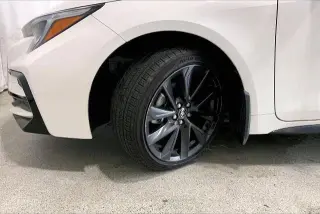Toyota Corolla Hybrid 2024 SE 4dr Sedan