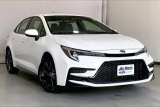 Toyota Corolla Hybrid 2024 SE 4dr Sedan