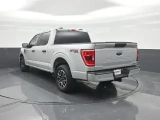 Ford F-150 2023 4x2 XL 4dr SuperCrew 5.5 ft. SB
