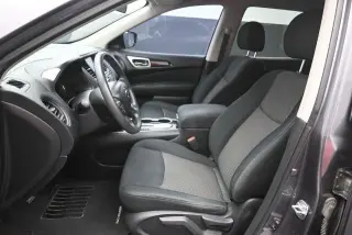 Nissan Pathfinder 2017 S 4dr SUV