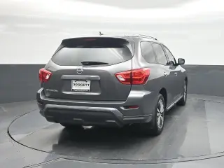 Nissan Pathfinder 2017 S 4dr SUV