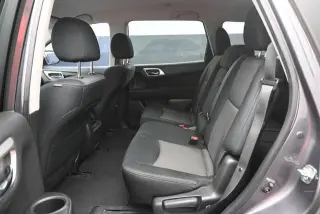 Nissan Pathfinder 2017 S 4dr SUV