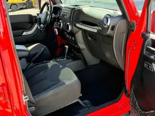 Jeep Wrangler JK Unlimited 2018 4x4 Sahara 4dr SUV