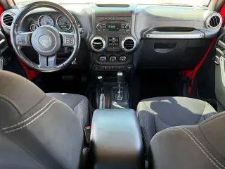Jeep Wrangler JK Unlimited 2018 4x4 Sahara 4dr SUV
