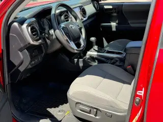 Toyota Tacoma 2022 4x2 TRD Off-Road 4dr Double Cab 5.0 ft SB