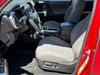 Toyota Tacoma 2022 4x2 TRD Off-Road 4dr Double Cab 5.0 ft SB
