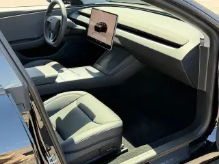 Tesla Model 3 2025 Long Range 4dr Fastback