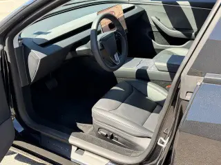 Tesla Model 3 2025 Long Range 4dr Fastback