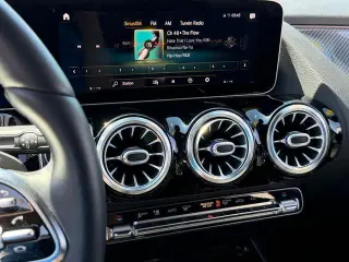 Mercedes-Benz GLA 2021 GLA 250 4dr SUV
