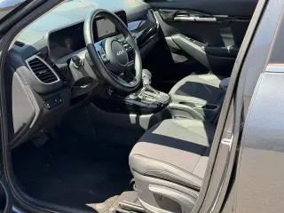 Kia Seltos 2024 S 4dr SUV